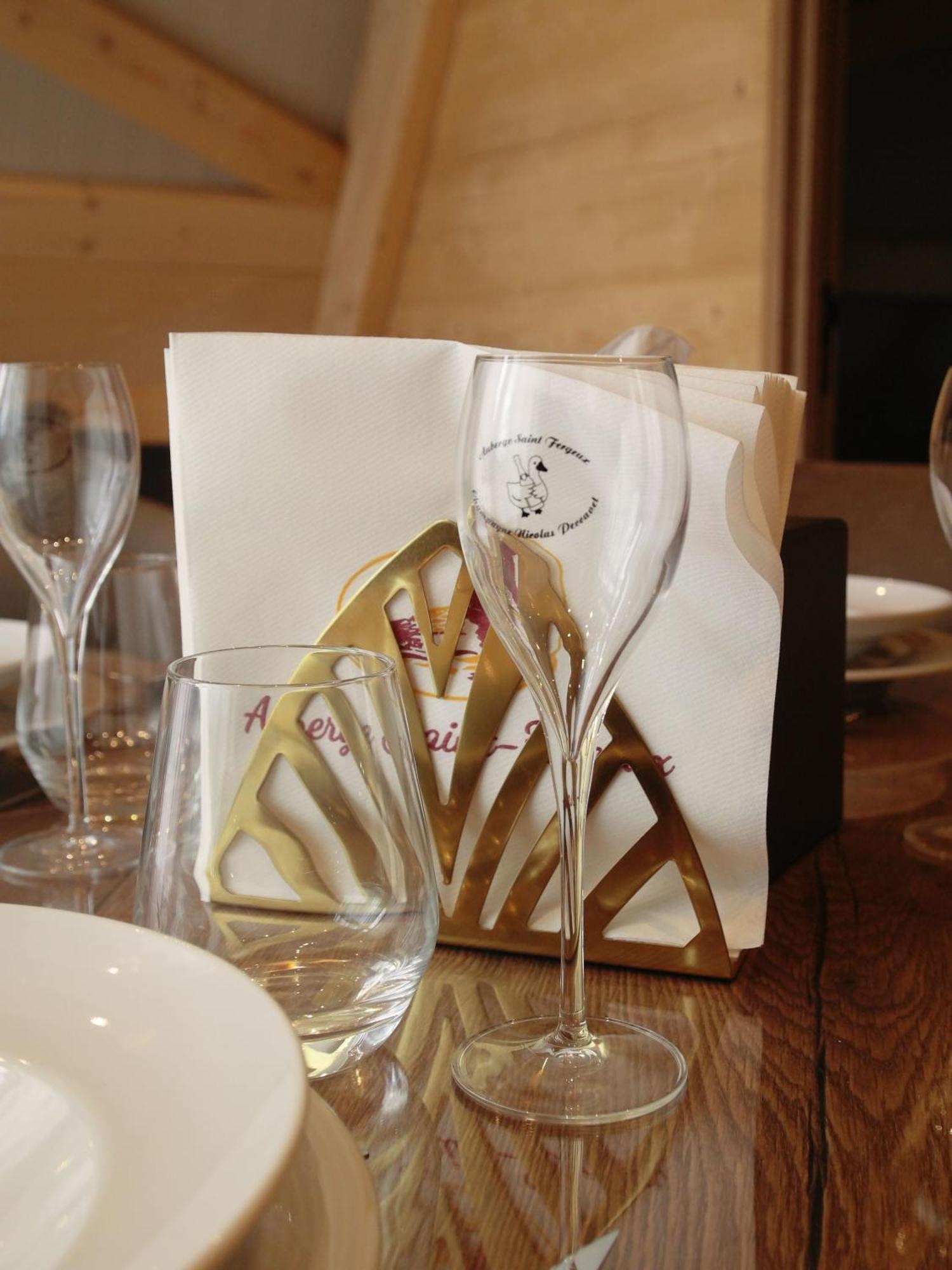 Auberge Saint Fergeux Gionges Esterno foto